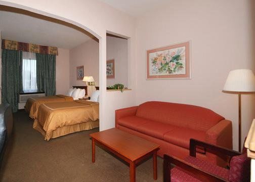 Comfort Near Sugarland 3*