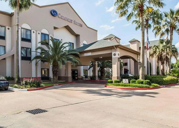 Comfort Suites Stafford Near Sugarland