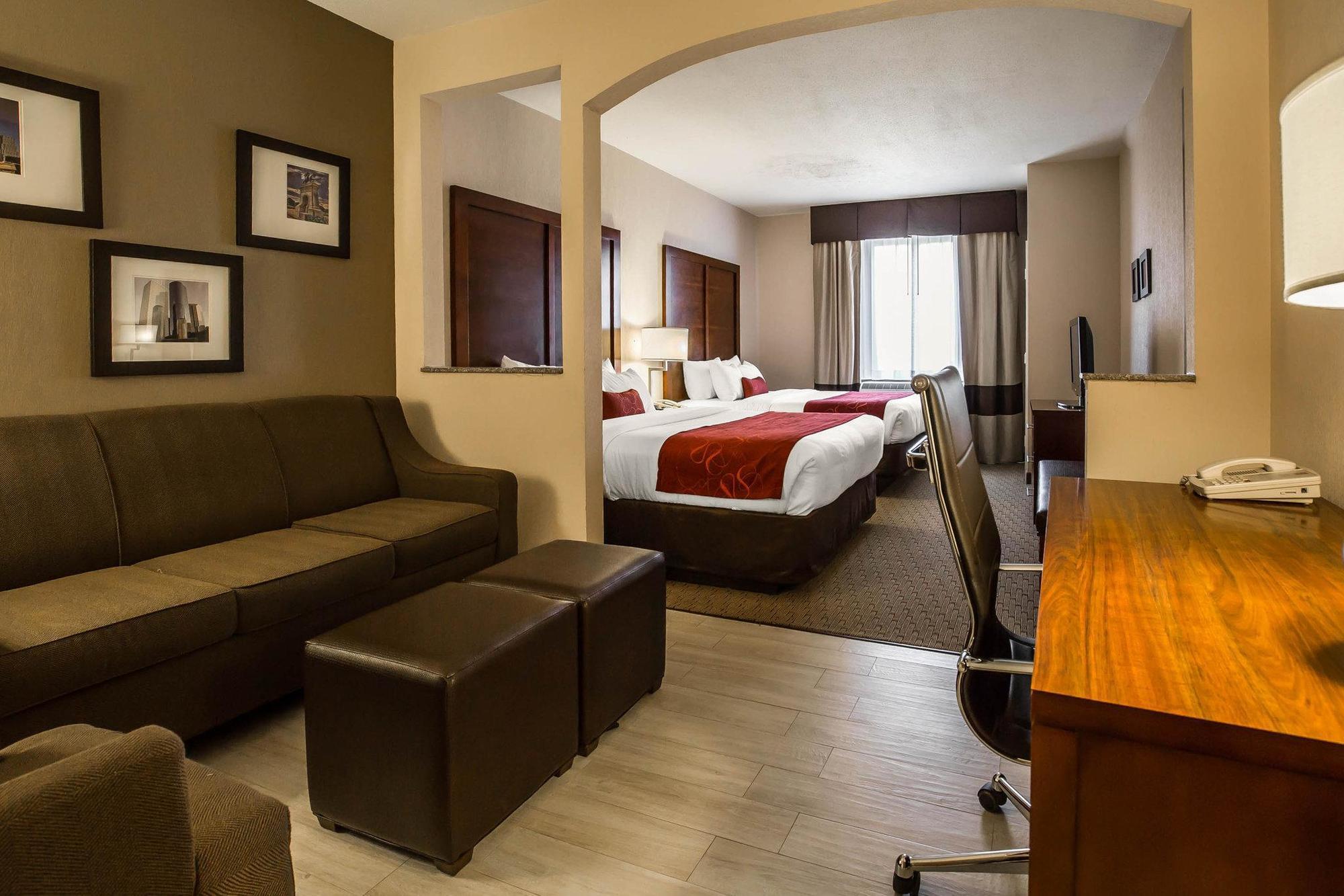 Comfort Near Sugarland Hotel