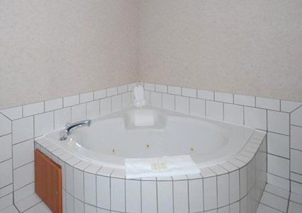 Hotel Comfort Near Sugarland