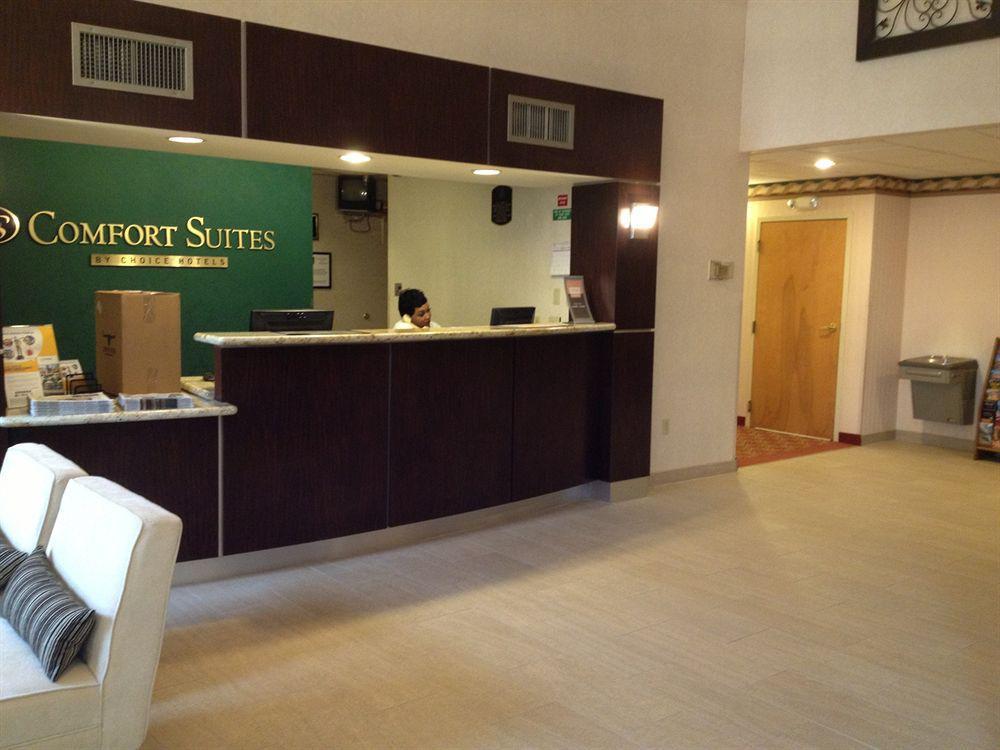 Comfort Near Sugarland 3*